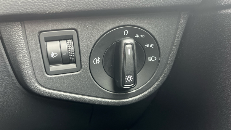 Volkswagen Polo 1.0 Life 5dr Petrol Hatchback